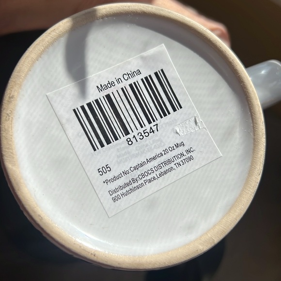 CAPTAIN AMERICA 20oz MUG  **(NEW with Tag)** - Picture 5 of 16